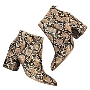 New Steve Madden 8.5 Brown Snakeskin Ankle Booties